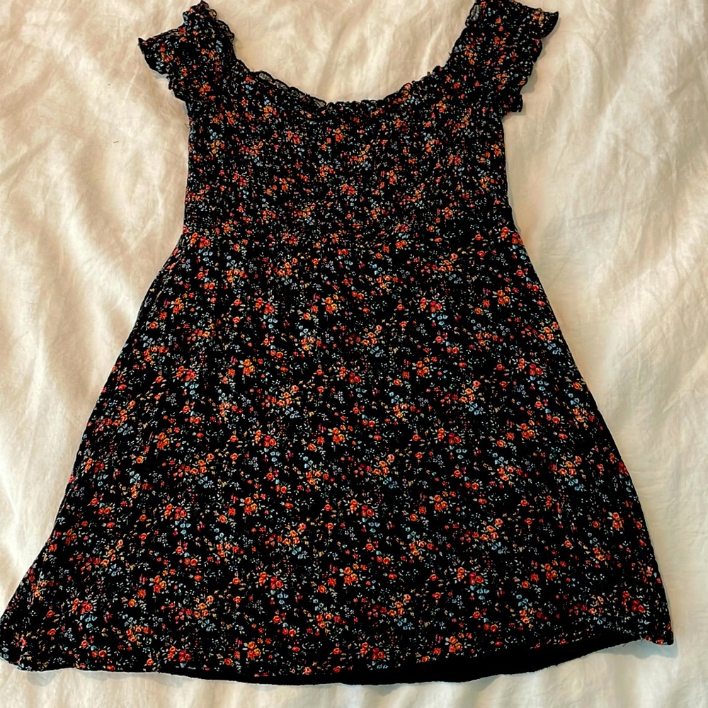 Black Floral Dress Size M